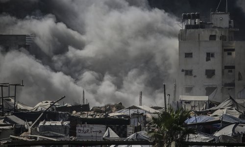 Tisuće ljudi napuštaju Gazu zbog sve jačeg izraelskog bombardiranja