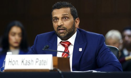 Direktor FBI-a žestoko se sukobio sa senatorima iz Demokratske stranke