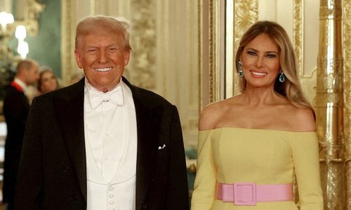 Melania je modnim kombinacijama u Britaniji šokirala i iznenadila, a svaka je imala skrivenu poruku