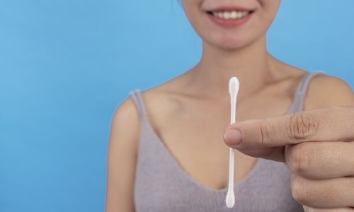 Evo što se može dogoditi ako čistite uši pamučnim štapićem