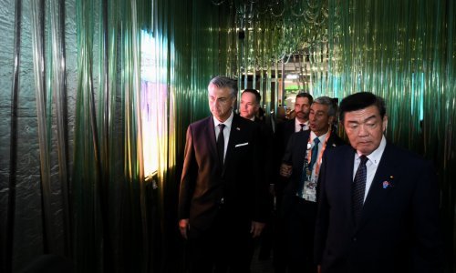 Plenković posjetio EXPO u Japanu, stigao i japanski nogometni izbornik