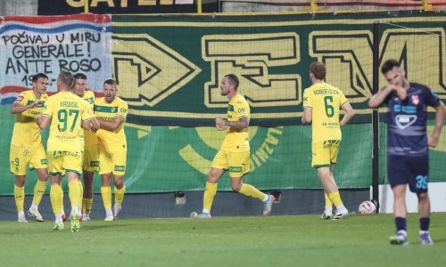 Istra u nevjerojatnoj utakmici okrenula protiv Osijeka, koji je promašio nemoguće. Pogledajte golove