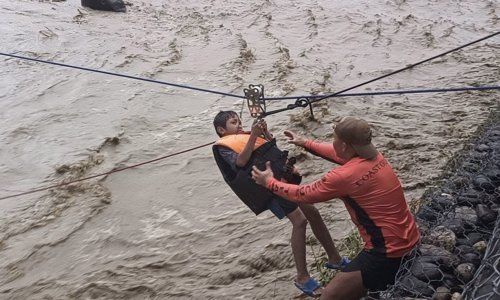 Hong Kong se sprema za najjači tajfun ove godine, već je poharao Filipine: Otkazano 700 letova