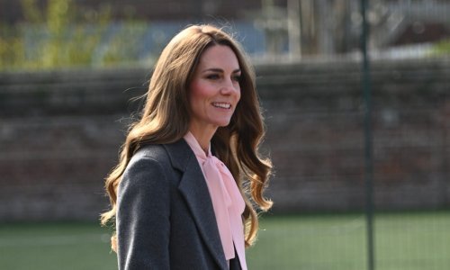Efektna bluza u prvom planu: Kate Middleton zadivila u odmjerenom jesenskom izdanju