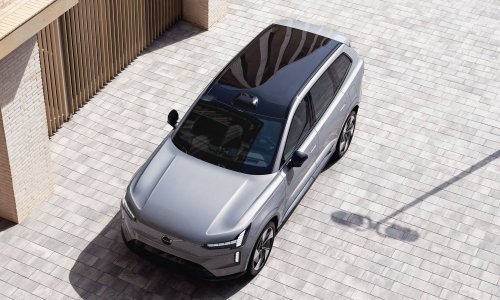 Volvo osvježio EX90: Veliki potpuno električni SUV je poboljšan nadogradnjama hardvera i softvera