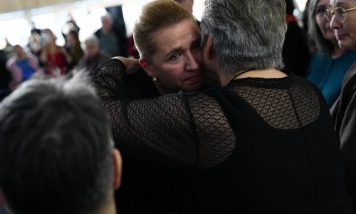 Danska premijerka u suzama: Mette Frederiksen se ispričala Grenlanđankama zbog prisilne kontracepcije