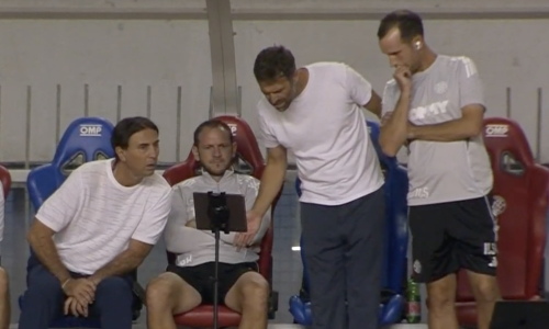 Ni klupa Hajduka nije bila sigurna da je gol Rebića regularan. Pogledajte reakciju Garcije