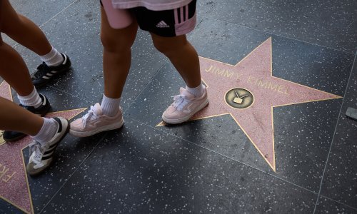 Trump najavio da SAD uvodi stopostotne carine na filmove snimljene izvan zemlje