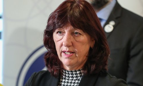 Čulinović-Čaić: Liječnici godišnje odrade više od tri milijuna prekovremenih sati, a sustav puca po šavovima