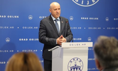 Bačić: Stvoreni su preduvjeti za izgradnju najmodernijeg KBC-a