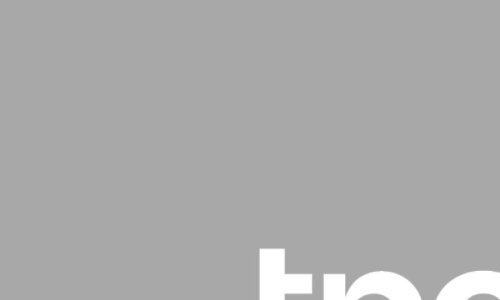 Nova frizura i crna silueta: Pamela Anderson iznenadila je izgledom