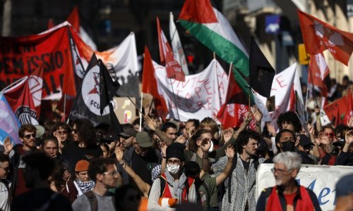 Nema mira u Francuskoj: Danas novi prosvjedi i štrajkovi, policija spremna