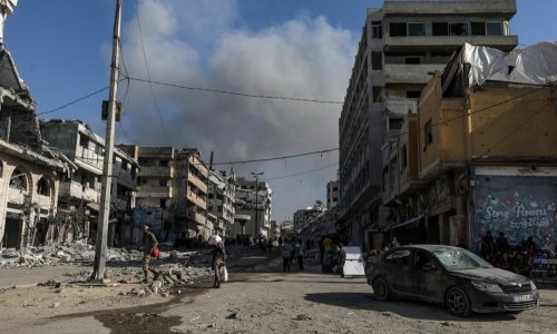 Izrael tenkovima blokirao glavnu cestu prema Gazi, stotine tisuća ljudi bježe