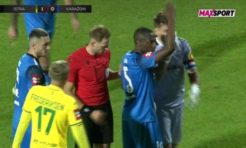 Skandal u Puli: Utakmica SHNL-a zaustavljena zbog rasističkog vrijeđanja tamnoputog igrača Varaždina