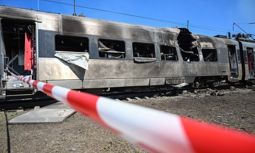 Rusi dronovima napali putnički vlak: Deseci ljudi ozlijeđeni, Zelenski zgrožen