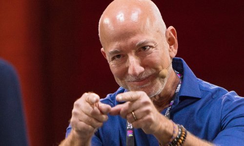 Jeff Bezos: 'Cijene tvrtki vezanih uz AI su prenapuhane, ali to ne mora biti loše'