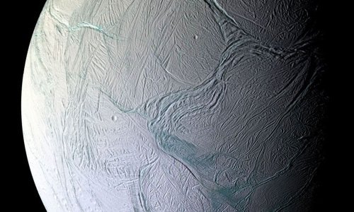 Znakovi života? Saturnov mjesec Enceladus nudi novu nadu da nismo sami