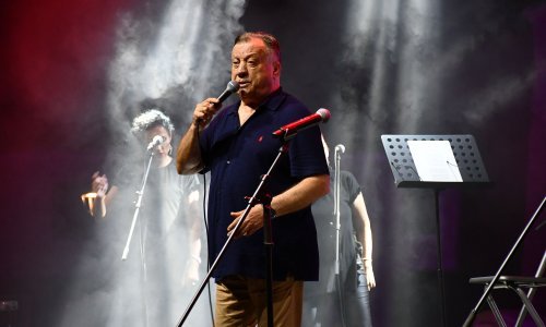 Ovako je izgledao posljednji nastup Halida Bešlića u Hrvatskoj