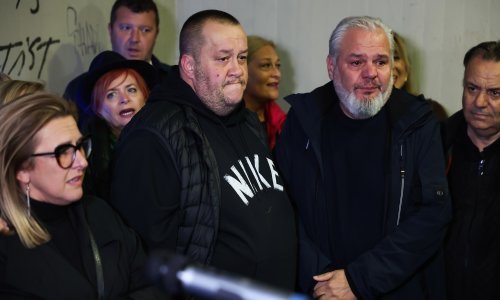 Sin Halida Bešlića došao na okupljanje u čast svom ocu u Sarajevu