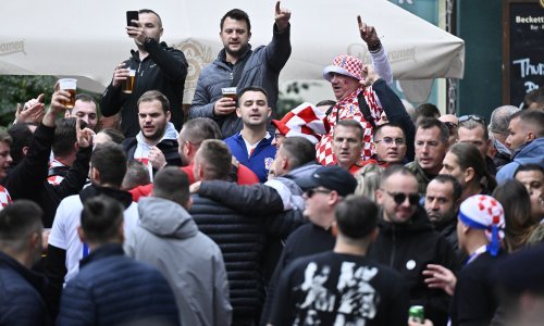 Srbi se zgražaju ponašanju hrvatskih navijača: 'Odvratne scene, ogroman skandal'