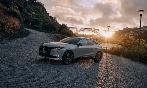 Isprobali smo novi DS N°4: Sjajan premium C hatchback s elektrificiranim motorima, a dolazi i dizel!