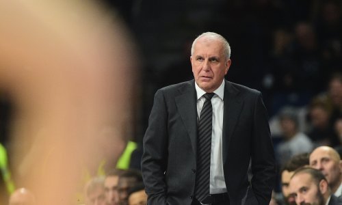 Pogledajte kako su navijači Splita na Gripama dočekali Željka Obradovića