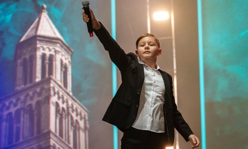 Pogledajte atmosferu na koncertu 'Domu mom': Marino Vrgoč nikog nije ostavio ravnodušnim