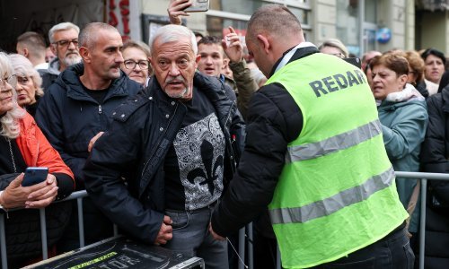 Drama na skupu u čast Halidu Bešliću: Poznatom glumcu pozlilo