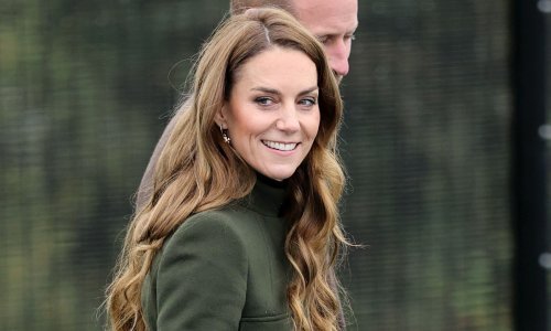 Odbacila haljine: Kate Middleton blistala u još jednom elegantnom izdanju