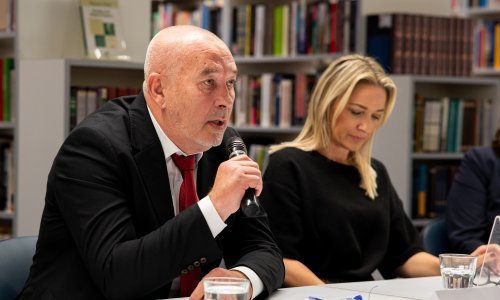 Predstavljena zbirka pjesama branitelja i DP-ovca Peđe Mišića