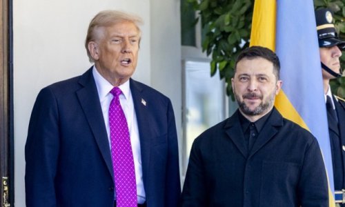 Zelenski modnim stilom osvojio Bijelu kuću: Trump oduševljen njegovom jaknom
