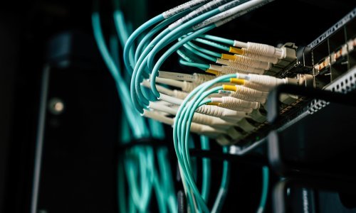 Kvar na Amazonu jučer je 'srušio pola interneta', ali i pokrenuo ključno pitanje za Europu