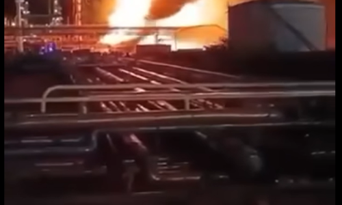VIDEO Buknuo požar u MOL-ovoj rafineriji nafte, čula se eksplozija