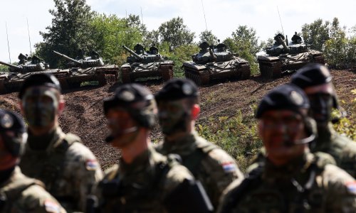 Vojni rok: Ročnici će igrati paintball i upravljati dronovima
