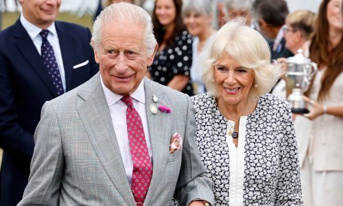 Ovo se nije dogodilo 500 godina: Kralj Charles i Camilla stižu u Vatikan i javno će moliti s Papom