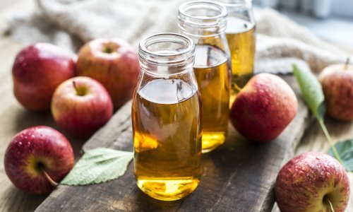 Popularan kao nikad prije: Može li žlica jabučnog octa dnevno pomoći u skidanju kilograma?
