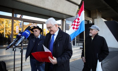 Veliko zaostajanje mirovina za plaćama: 'Nemamo političku moć'