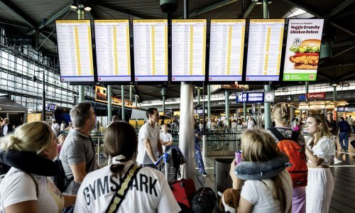 Kaos u Amsterdamu: Letovi kasne satima ili su već otkazani