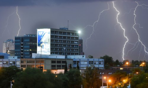 Danas stiže žestoka promjena vremena: Upaljen meteoalarm, prijete intenzivni pljuskovi s grmljavinom