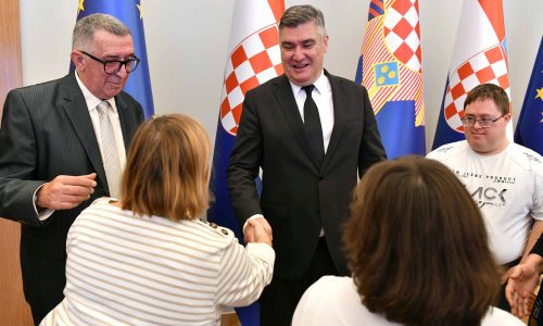 Milanović ugostio jedinu udrugu u Hrvatskoj koja pomaže osobama s Down sindromom