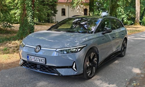 Vozili smo VW ID.7 Tourer GTX 4MOTION: Vrhunski električni sportski karavan s pogonom na svim kotačima