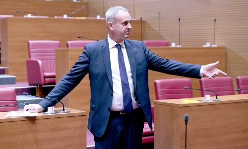 Zastupnik HDZ-a: Tržnice Dolac imaju probleme otkako je Možemo! preuzeo vlast