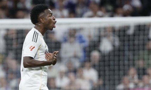 Viniciusova prva objava nakon drskog ponašanja privukla pažnju. Javio se i Neymar