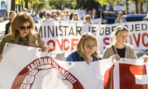 Prosvjed zdravstvenih radnika u Mostaru: 'Blokirat ćemo ulice!'