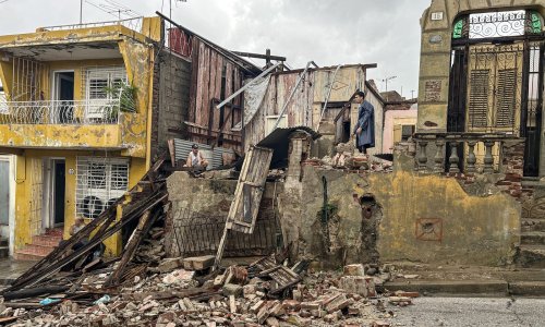 Melissa i dalje hara po Karibima: Santiago na Kubi razrušen zbog vjetra, u ruralnom dijelu poplave