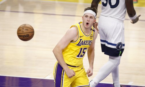 Dok nema glavnih zvijezda, Dončića i LeBrona, LA Lakersi slave ovog 'heroja'