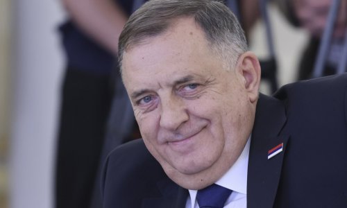 Transparency International: Dodik se uporno predstavlja kao predsjednik RS-a