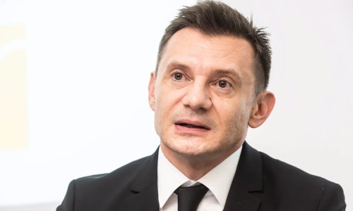 Iznanada smijenjen šef Klinike za psihijatriju u Jankomiru