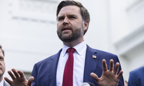 Vance brani Trumpa: 'Moramo testirati nuklearni arsenal kako bi znali da funkcionira'