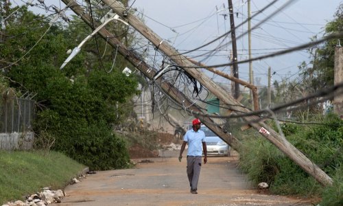 Otkriveno koliko je ljudi poginulo u uraganu Melissa: Stigli prvi avioni s pomoći